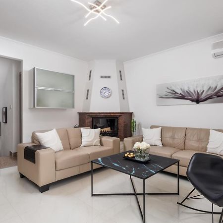 Nobis Appartement Rijeka Buitenkant foto