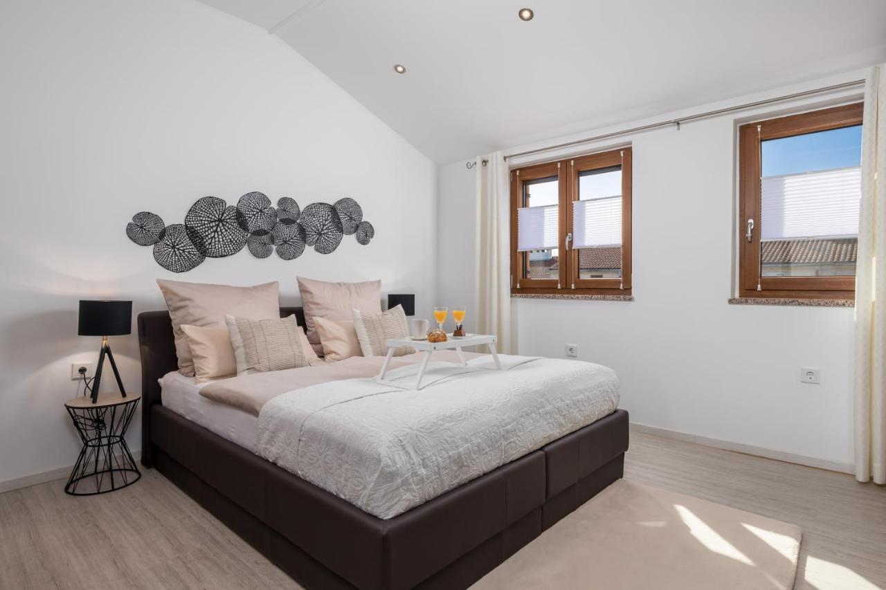 Nobis Appartement Rijeka Buitenkant foto