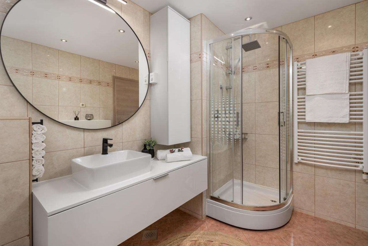 Nobis Appartement Rijeka Buitenkant foto